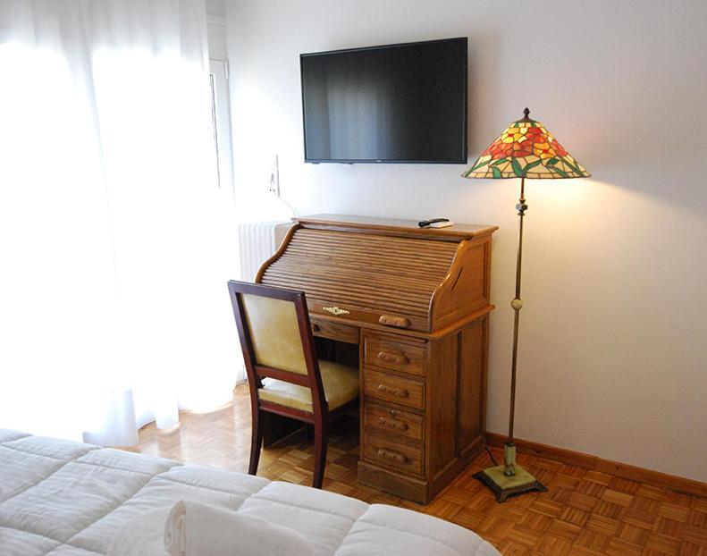 Central Heraklion Lovely Boutique 2-Bedroom Apartment. Olympia. Exterior photo